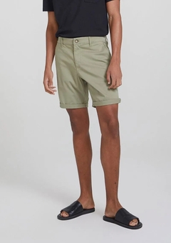 H4FD1ASN BERMUDA HERING EM SARJA CHINO VERDE