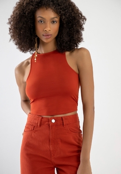 5211L-0186223 REGATA HALTER NECK EM MALHA AVELUDADA CROPPED LEZ A LEZ LARANJA FERY