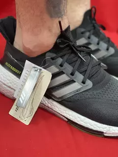 Adidas Ultraboost Preto Branco - comprar online