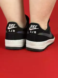 Nike air force 1 preto branco camurca camaleao nacional s - Sharp Grifes