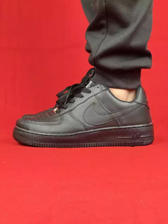 Nike Air Force Preto Sintético