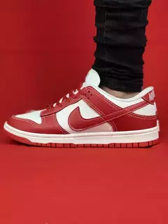 Nike Vermelho/Branco Dunk Low Couro