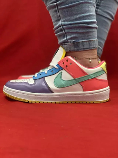 Nike Dunk Colorido