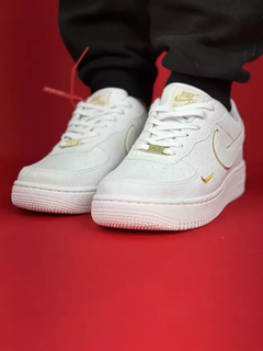 Nike air force 1 branco dourado nacional s - comprar online