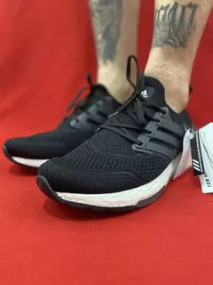 Adidas Ultraboost Preto e branco - comprar online