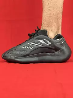 Adidas Preto Yeezy 700 v3 Alvah Importado