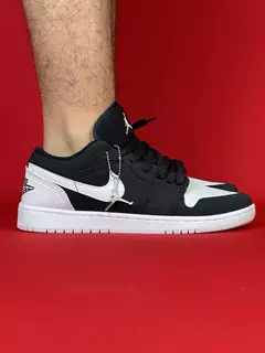 Air Jordan 1 Low branco com preto lona logo branco sola branca nacional s