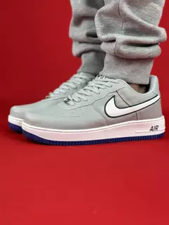 Nike air force 1 cinza branco sola azul nacional s - comprar online