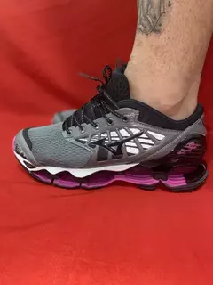 Mizuno Prophecy 9 Cinza e rosa - comprar online