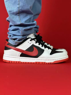 Nike dunk branco preto logo vermelho vinil nacional s