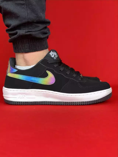 Nike air force 1 preto sola branca camaleao nacional s - comprar online