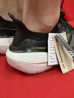 Adidas Ultraboost Preto Branco na internet