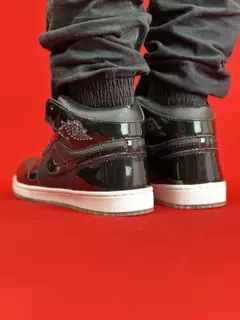 Air Jordan 1 High Todo Preto Sola Branca Vinil Nacional S na internet