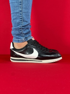 Nike Cortez preto branco nacional