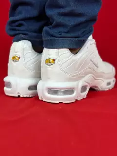 Nike tn plus branco nacional na internet