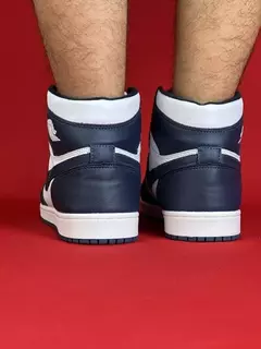 Air Jordan 1 High Azul marinho com branco Sola branca na internet