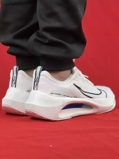 Nike Zoom Branco/Marinho Fly X na internet