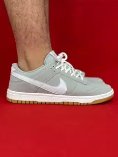 Nike dunk cinza branco sola marrom nacional - comprar online