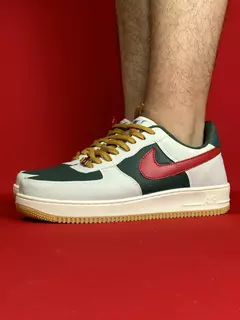 Nike air force 1 bege verde logo vermelho nacional s - comprar online