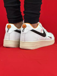 Nike air force 1 branco preto laranja couro na internet