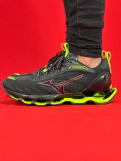 Mizuno wave prophecy 11 preto vermelho verde