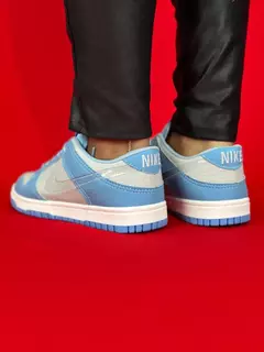 Nike dunk cinza azul claro logo transparente nacional s na internet