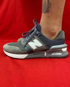 New Balance 997 Cinza