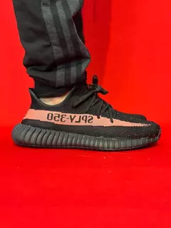 Adidas Yeezy Boost 350 v2 preto rosa importado