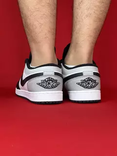 Air Jordan 1 Low Cinza Logo Preto Branco Nacional S na internet