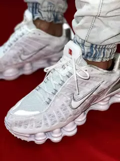 Nike 12 Molas Importado Branco Refletível na internet