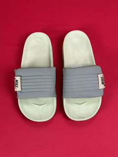 nike chinelo slide verde e cinza nacional premium - comprar online