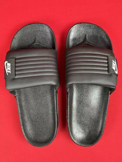 nike chinelo slide todo preto nacional premium - comprar online