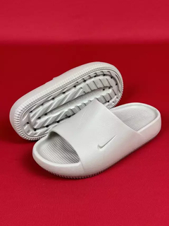 nike chinelo slide bege nacional premium