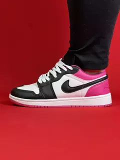 Air Jordan 1 Low Pink com Preto e Branco Nacional S