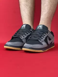 Nike dunk low cinza preto de camurça nacional s - comprar online