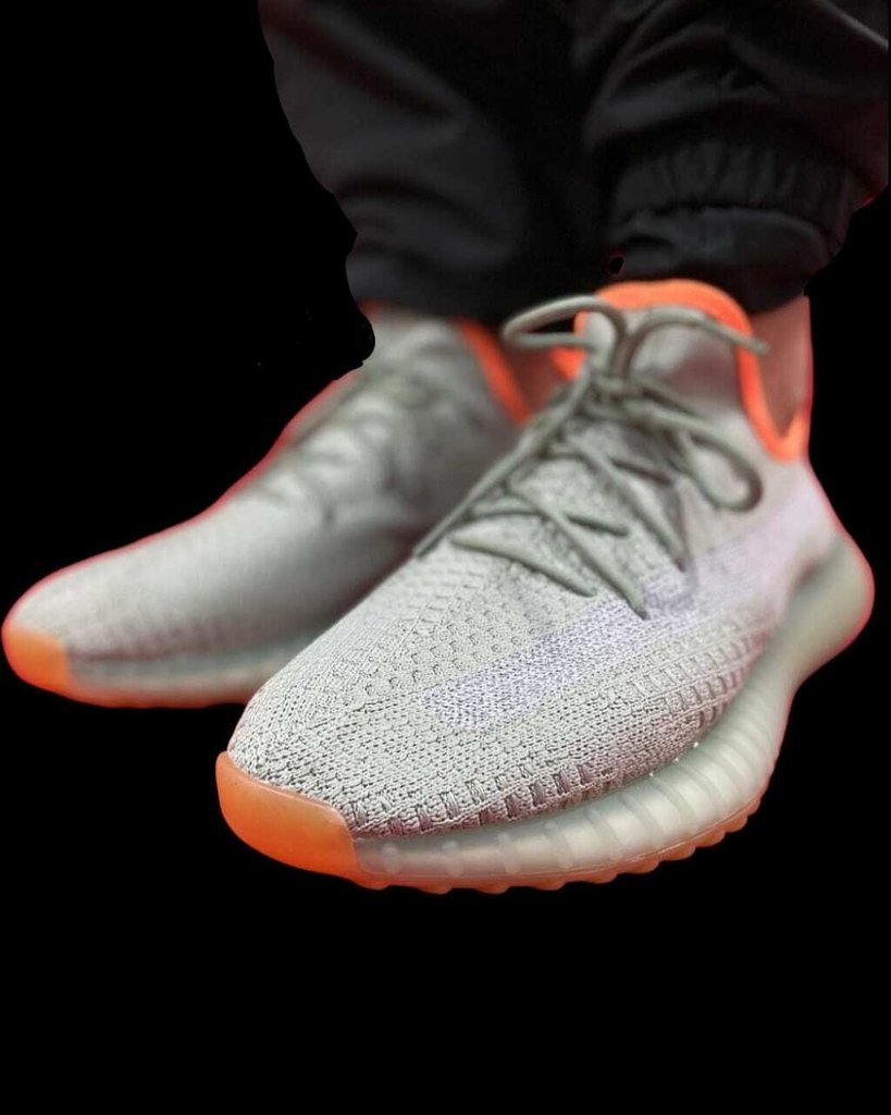 Yeezy cinza clearance e laranja