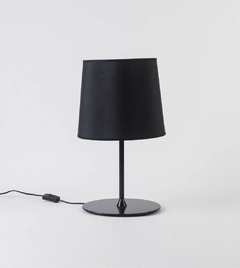 Lámpara de mesa Milan negra en internet