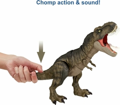 Dinosaurio T-rex Jurassic World Ruge Y Golpea Hdy56 Mattel en internet