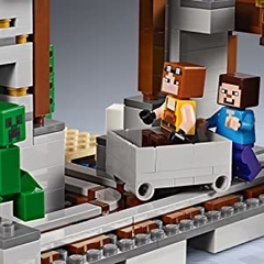 Lego Minecraft The Creeper Mine Set 21155 - 834 Piezas en internet