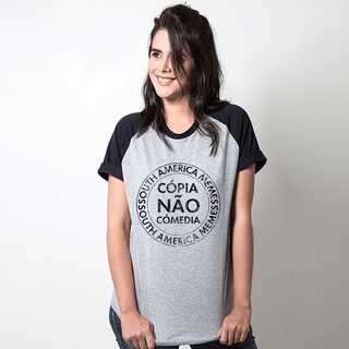 CAMISETA RAGLAN CINZA - CÓPIA NÃO COMÉDIA