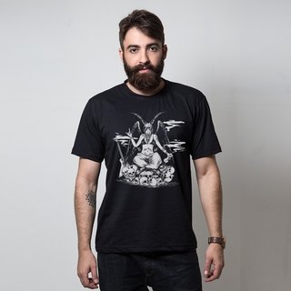 CAMISETA PRETA - 666