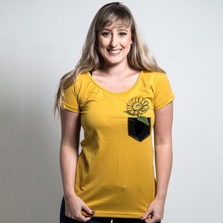 CAMISETA MOSTARDA - GIRASSOL NO BOLSO