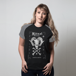 CAMISETA RAGLAN PRETA - HORNS & BONES