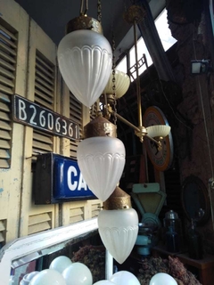 Lámpara colgante con plafon y cadena. Piezas originales y antiguas - comprar online