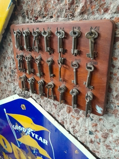 Organizador Porta llaves de Madera Antiguo - comprar online