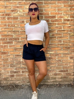 Short Liso Rustico Negro