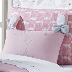 Imagem do Colcha solteiro amiguinhos estampada + jogo de cama com detalhes bordados nas almofadas 9 peças - Colcha Eudora