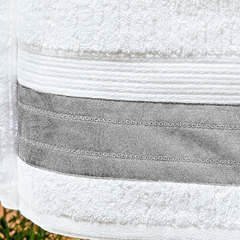 Coleção Galles - Jogo de toalha de banho 5 peças - Jogo de toalha de banho branca com barrado bordado grafite - comprar online