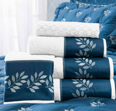 Coleção Luxo - Jogo de toalha de banho branca com barrado aplicado percal 400 fios bordado azul 5 peças