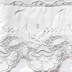 Coleção maiori - Jogo de toalha de banho Bordada com 5 peças - branca com bordado richelieu branco - comprar online